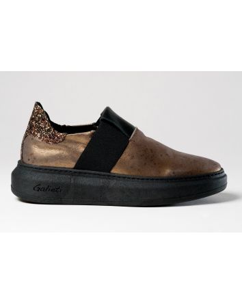 slip on donna con fondo di gomma